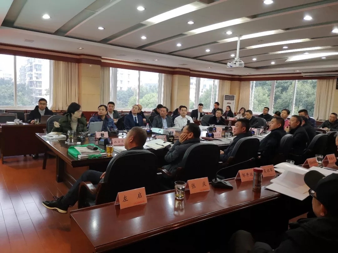 1545977786345637.jpg 640.webp (2).jpg