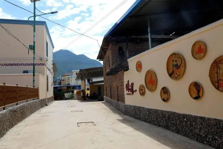 1643024693262165.jpg 鄉(xiāng)村振新7個(gè)億.1webp.jpg